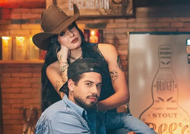 Zé Felipe e Ana Castela anunciam fim do namoro