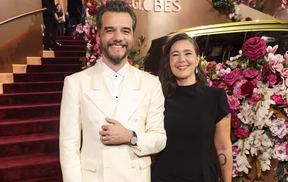 casal sorrindo